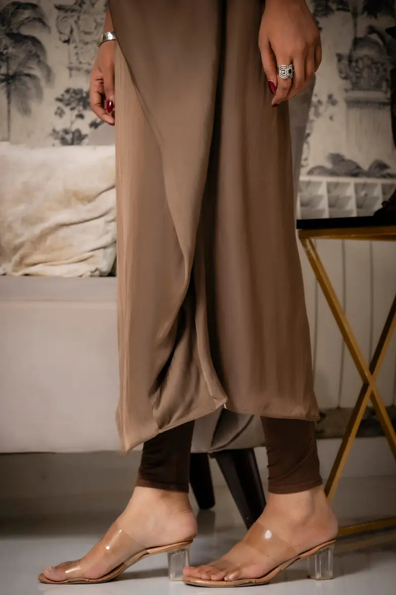 Drape Kaftan sleeve detail