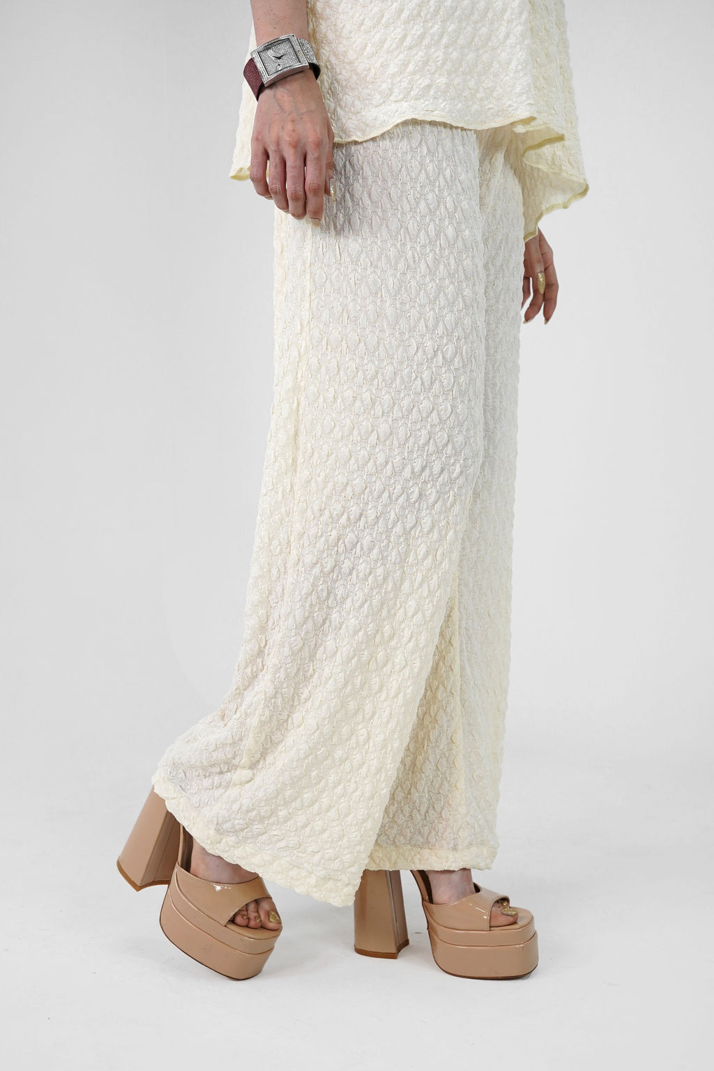 Bubble Crinkle All White Co-Ord Set – Textured Western Wear
